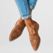 Célinde Favreau | Orthopedic Soft Suede Loafers in Tan