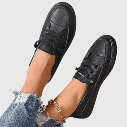 Clarette Wyndmore | White Lace-Up Orthopedic Sneakers