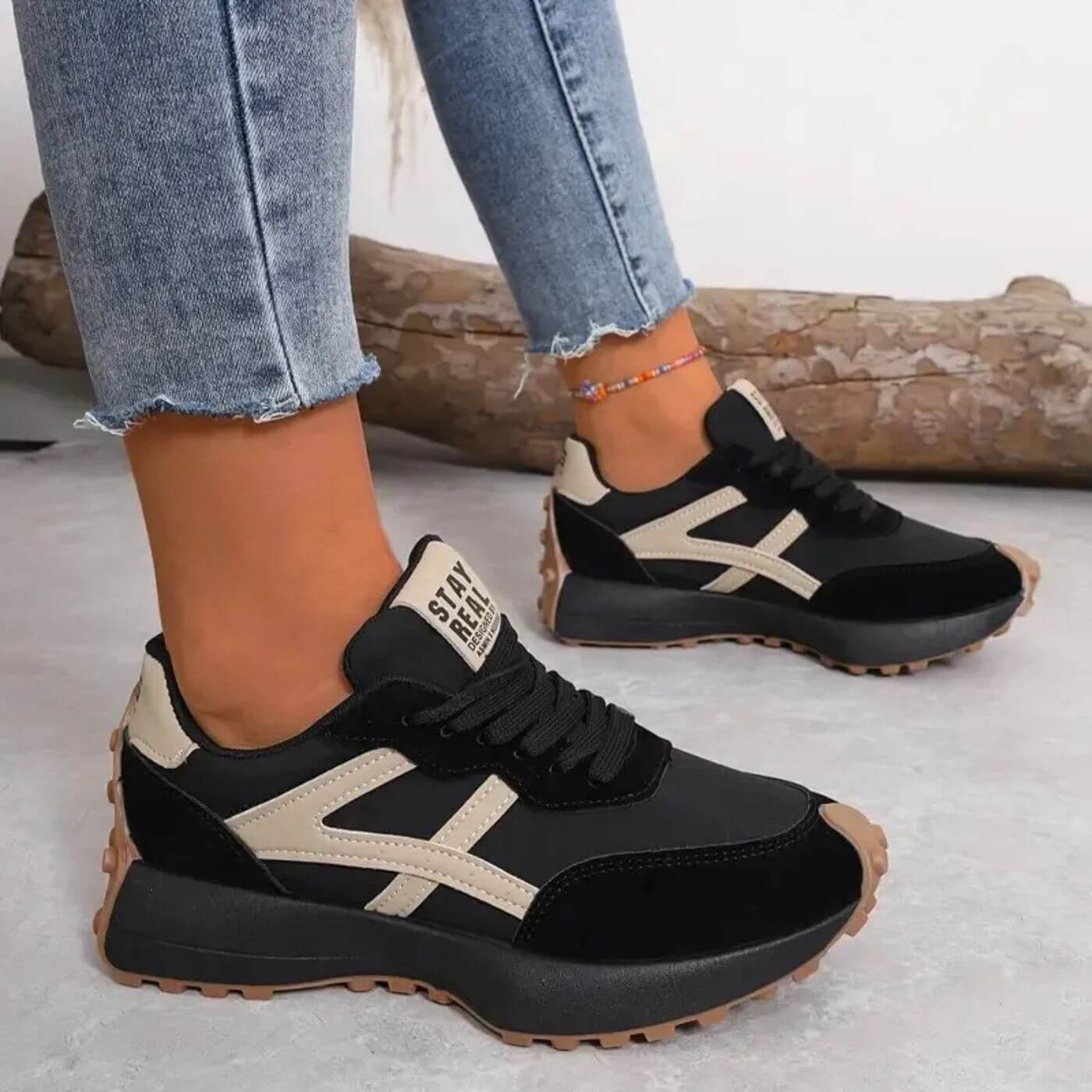 Cecilia Wyndford | Green & Tan Orthopedic Lace-Up Sneakers