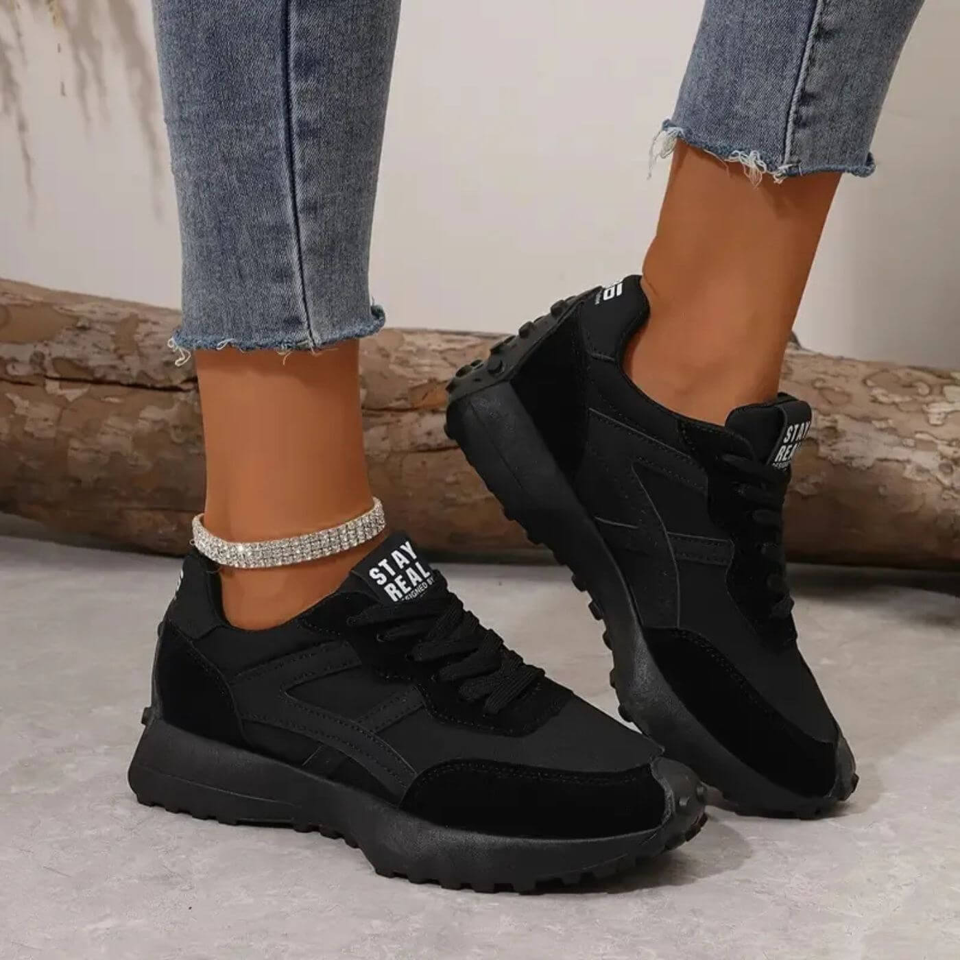 Cecilia Wyndford | Green & Tan Orthopedic Lace-Up Sneakers